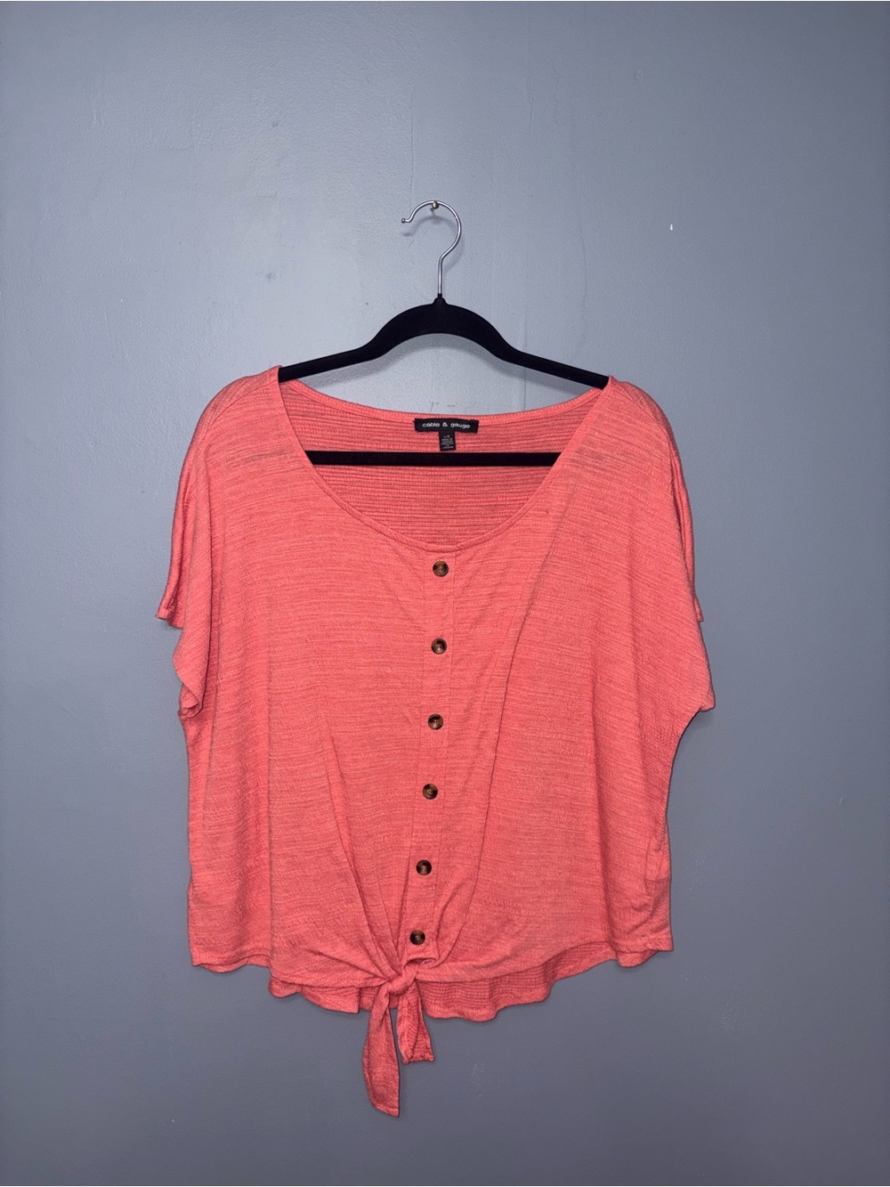 Cable & Gauge | Pink Button Front Tie T-Shirt